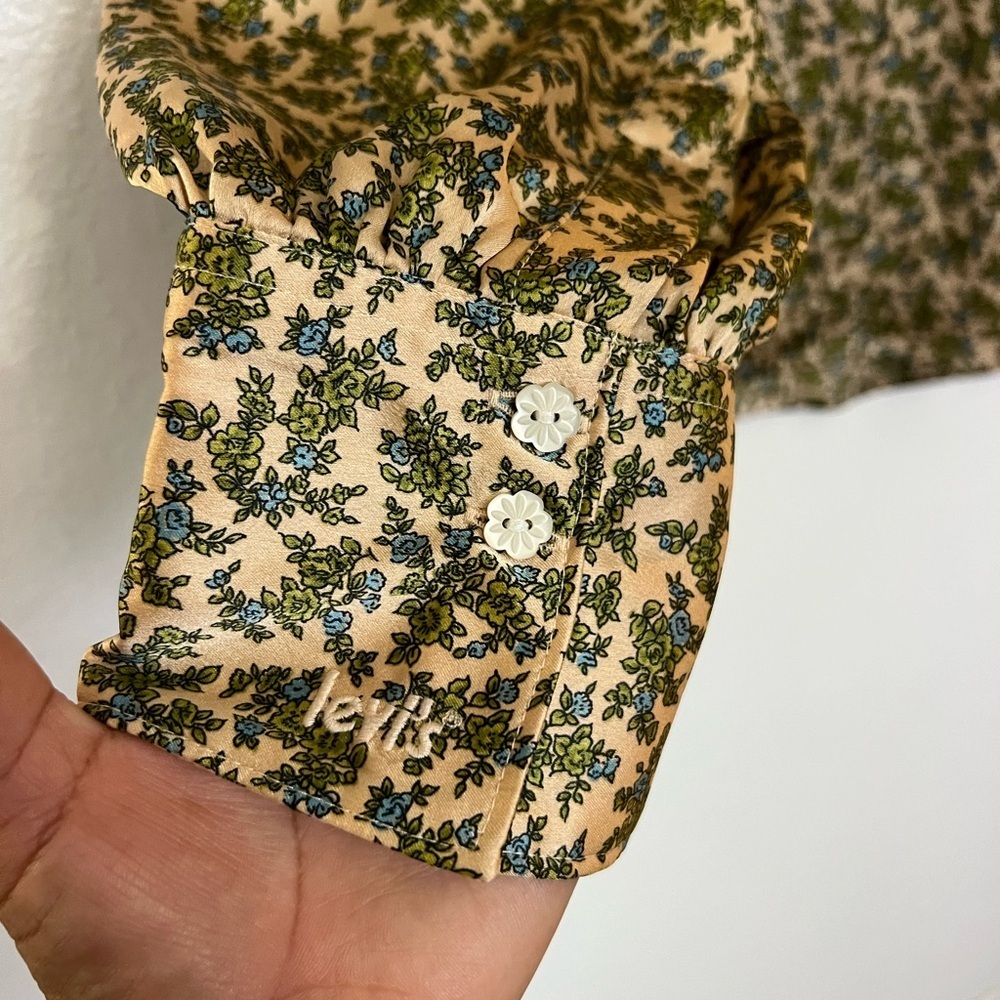 Levi's Floral Blouse - Green and Cream Size XL - Picture 9 of 14